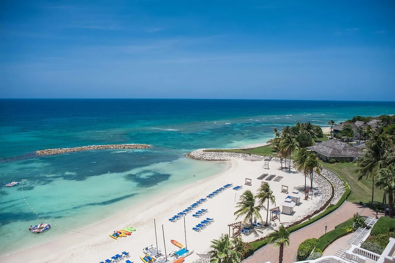 Palmyra Luxury Beach Condos モンテゴ・ベイ ジャマイカ